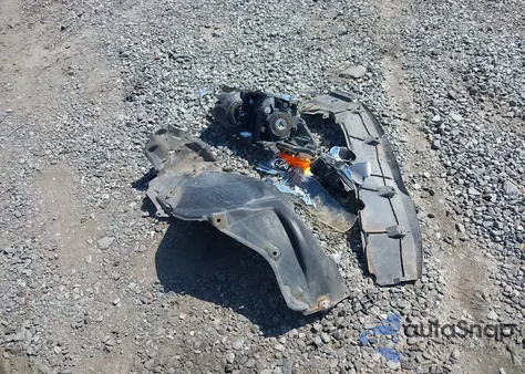 2015 Toyota Prius Four z USA, uszkodzony, nr VIN JTDKN3DUXF1927566